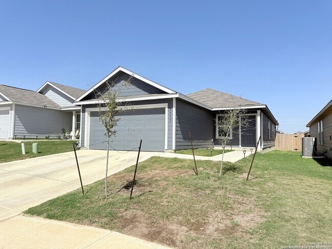 Building Photo - 8439 Violet Sapphire