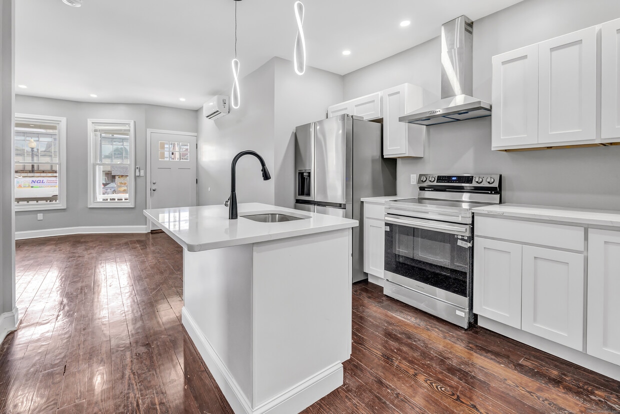 Foto principal - 877 Madison Ave