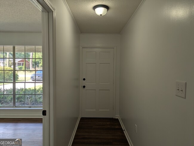 Building Photo - 113 Oglethorpe Rd