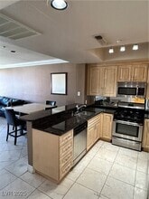 Building Photo - 210 E Flamingo Rd