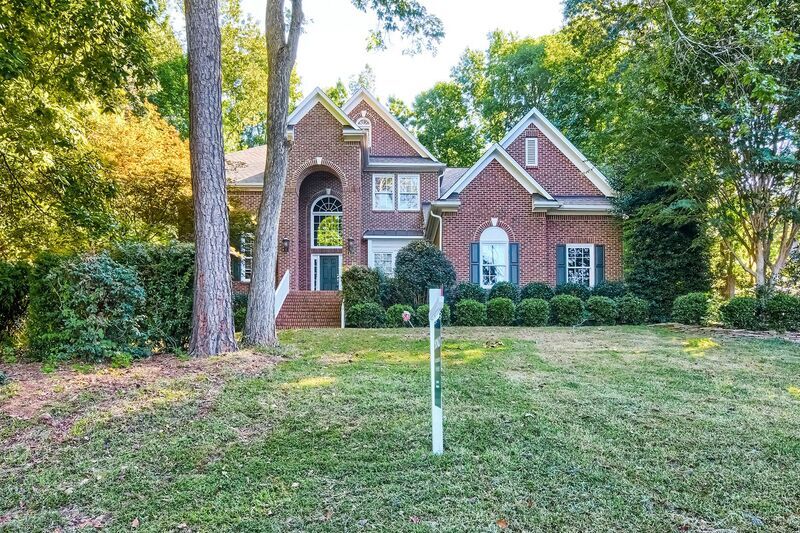 Primary Photo - 411 Hogan Woods Cir