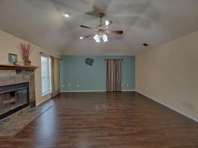 Building Photo - 2318 Crystal Creek Ln