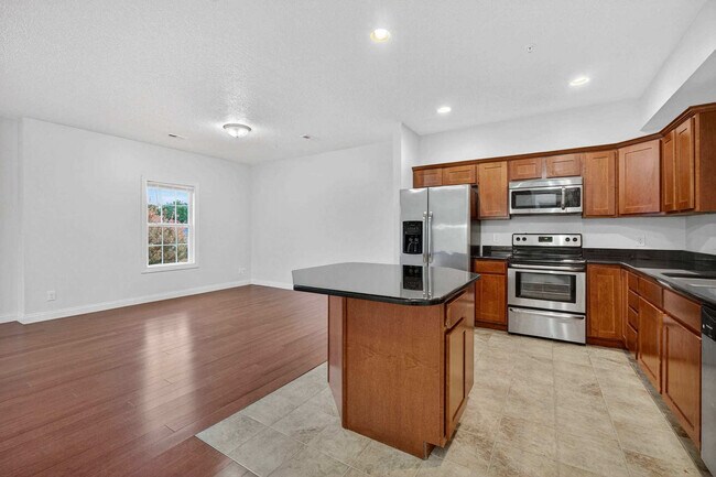 Foto del edificio - 320 E 29th St