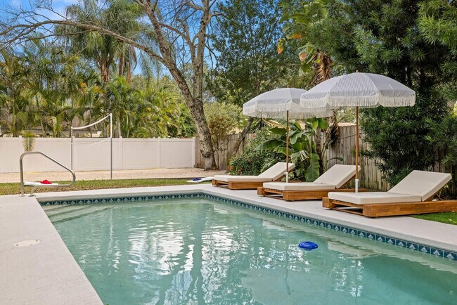 Foto del edificio - 1518 Wexford Dr E