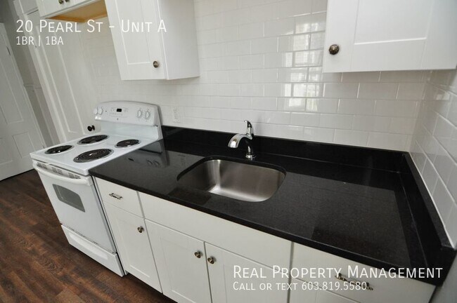Foto del edificio - Spacious 1BD/1BA Apartment in Dover NH!