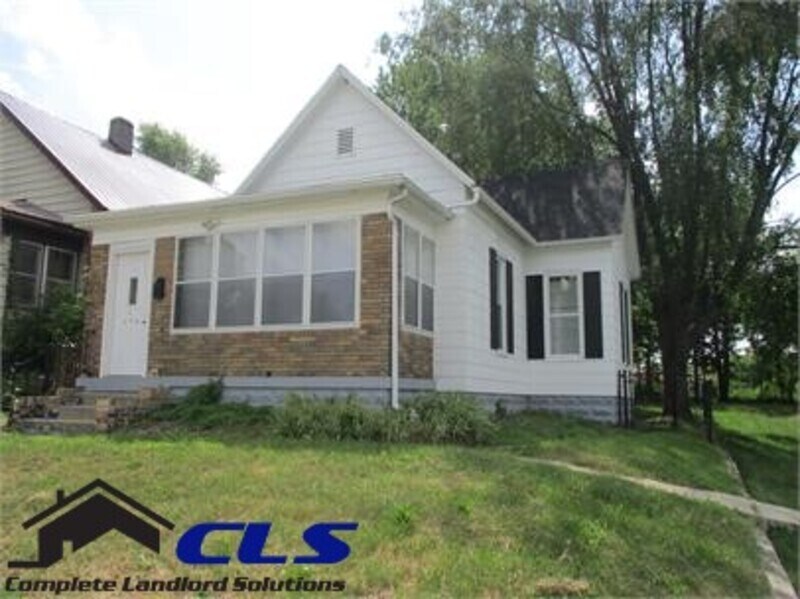 1557 S 17th St, Terre Haute, IN 47802 House for Rent in Terre Haute