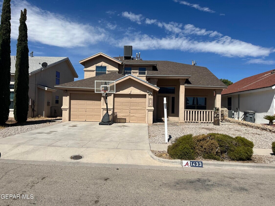 Primary Photo - 1433 Paseo Del Sur Ct