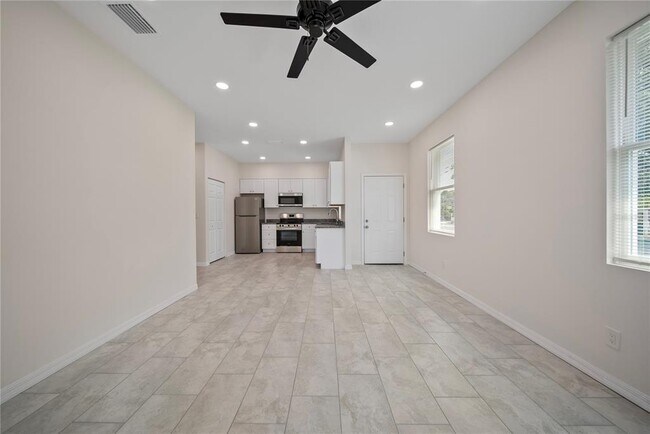 Building Photo - 2810 N 75th St