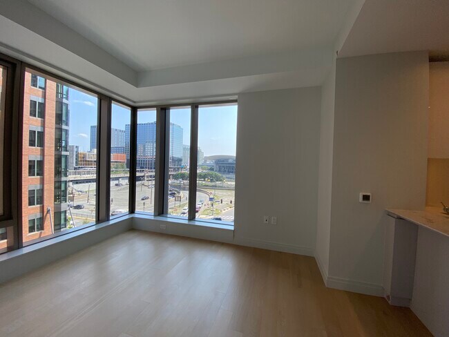 Foto del edificio - 135 Seaport Blvd