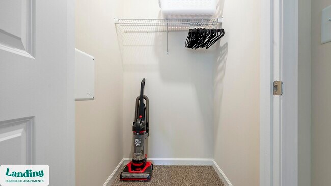 Foto del edificio - 170 Emery Ave NW