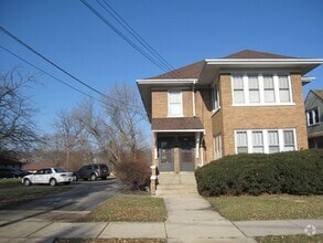 Building Photo - 518 South St