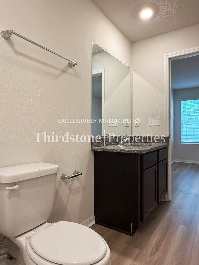 Foto del edificio - 6522 Sweetbay Ln