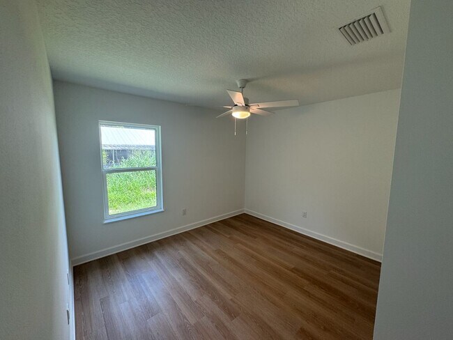 Foto del edificio - Brand New 3 Bedroom, 2 Bathroom Home for Rent