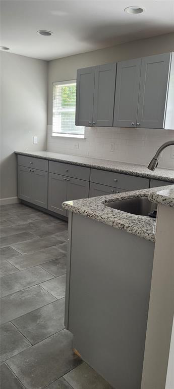 Foto del edificio - 5915 Ludington Dr
