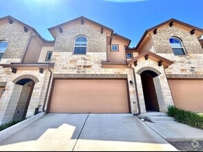 Building Photo - 1001 Zodiac Ln