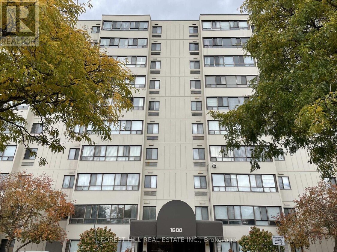 Primary Photo - 1600 Adelaide St N