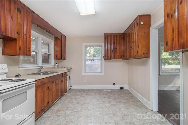 Foto del edificio - 4340 Castleton Rd