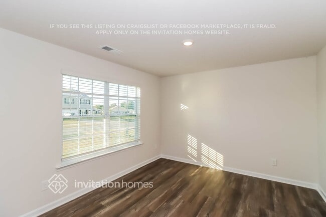 Building Photo - 177 Nathall Trl