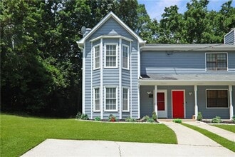 Building Photo - 4556 Coopers Creek Pl SE