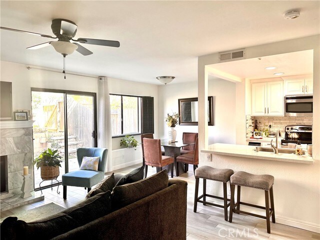 Building Photo - 9334 Silverleaf Way