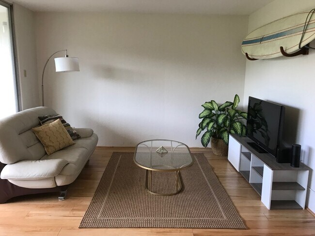 Sala de estar - 1011 Prospect St