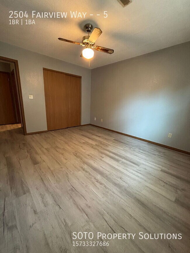 Foto del edificio - 2504 Fairview Way