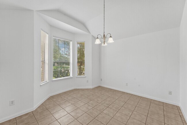 Foto del edificio - 25107 Clover Ranch Dr