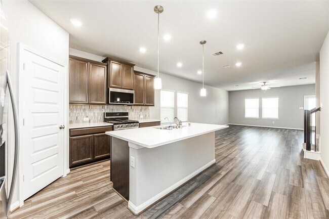 Building Photo - 1218 Glendora Dr