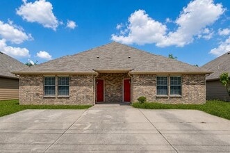 Building Photo - 1112 Mulkey Ln