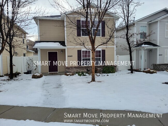 Foto del edificio - Charming 3bdrm in Charter Pointe Subdivision