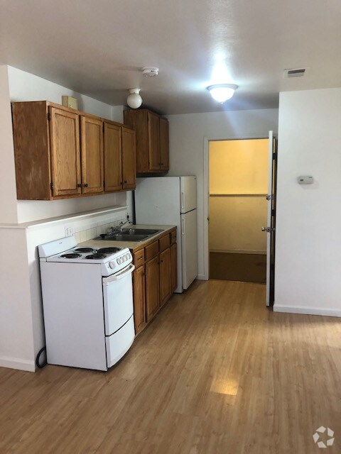 Apartments Under 1 100 In Greeley Co Apartments Com