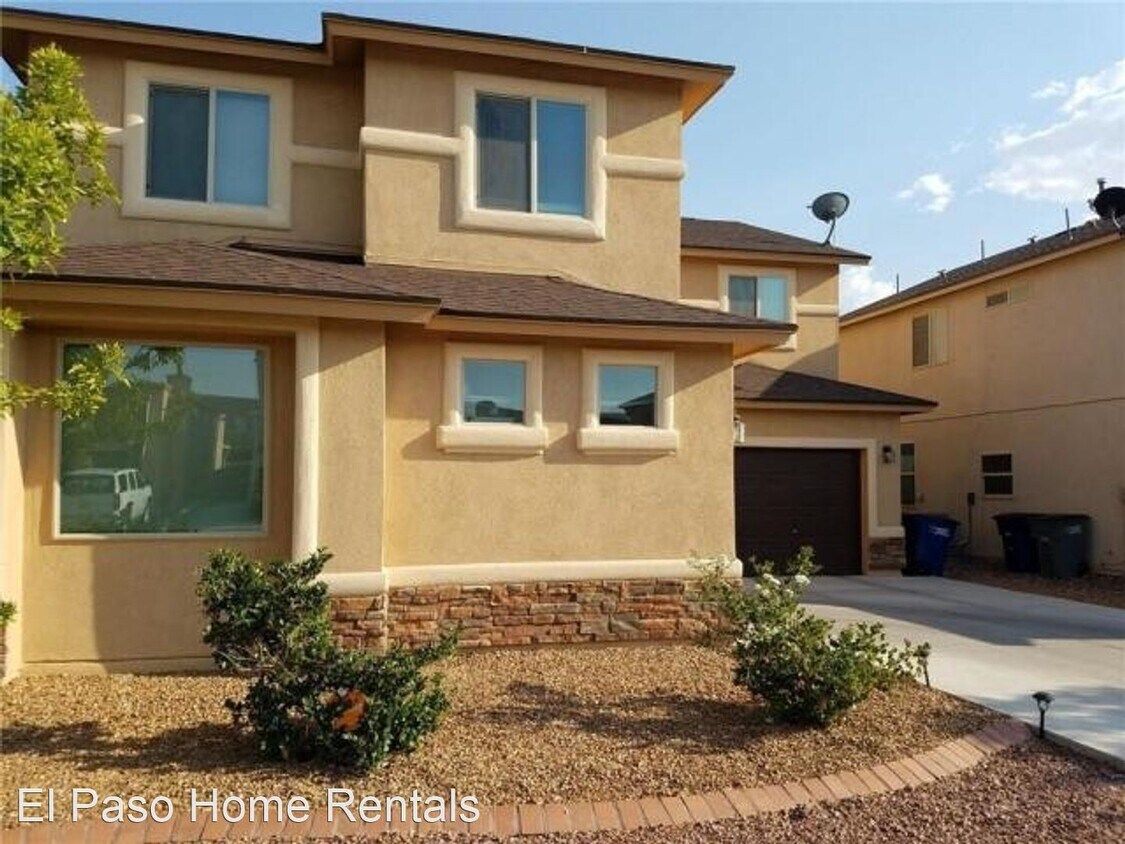 Primary Photo - 12644 Paseo Rosannie Ave