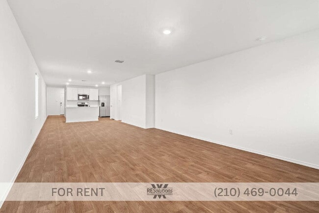 Building Photo - 5041 Pitch