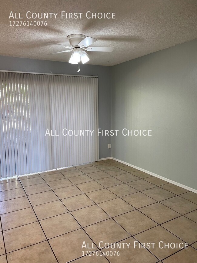 Foto del edificio - Seminole 3 bed 2 bath