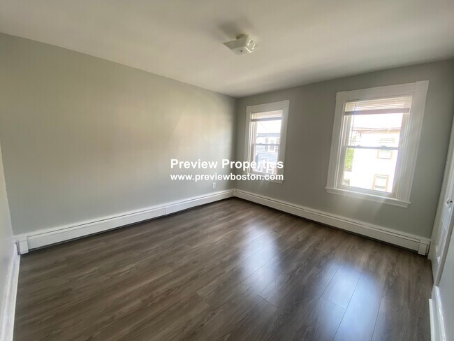 Building Photo - 4 Swetts Ct