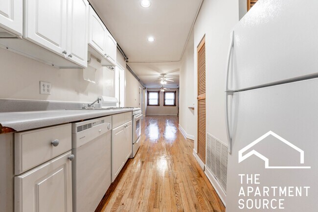 Foto del edificio - 1208 W Wrightwood Ave