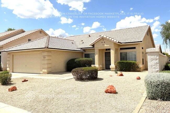 Foto del edificio - 1400 W Gail Dr