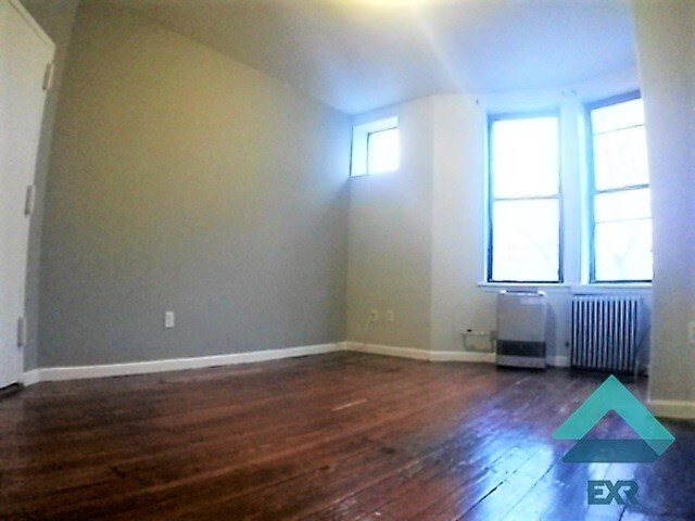 Building Photo - 290 Classon Ave