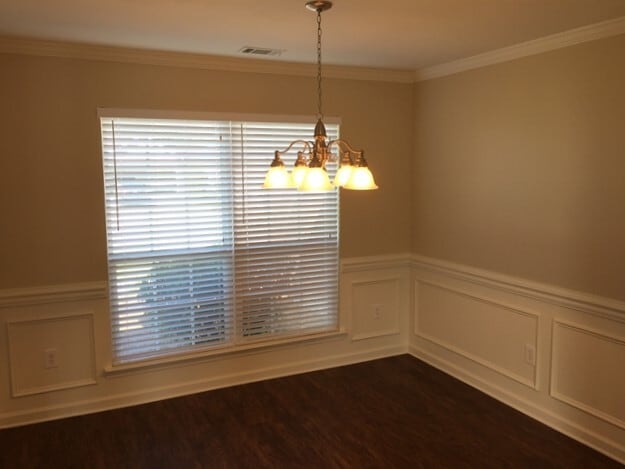 Building Photo - 28 Bostwick Dr