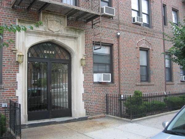Building Photo - 4752 44th St