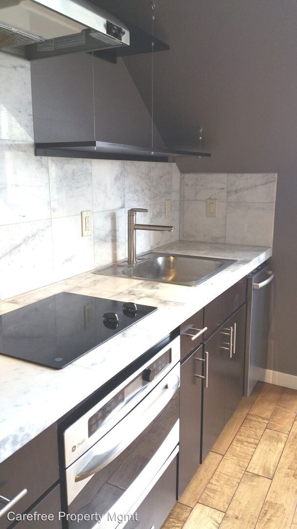 Building Photo - 1 br, 2 bath Apartment - 2376 SE 43 Rd Unit B