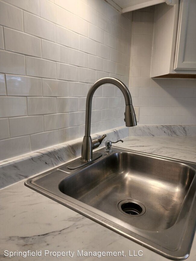 Foto del edificio - 3 br, 2 bath House - 5528 S Lexington