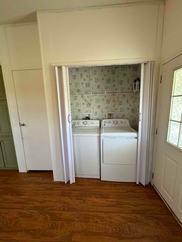 Foto del edificio - 836 Bluestem Dr