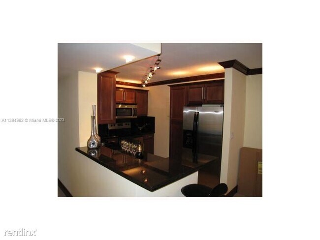 Building Photo - 2 br, 2 bath Condo - 1605 Bay Rd Apt 401 1...