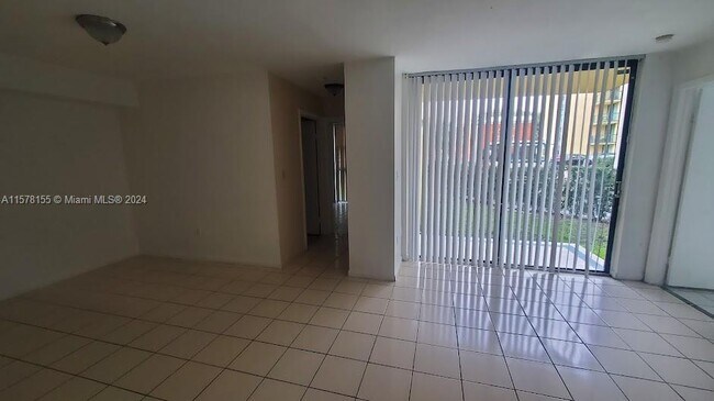 Foto del edificio - 11790 SW 18th St