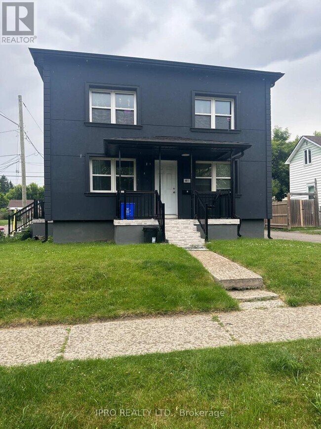 Building Photo - 481 Howard St