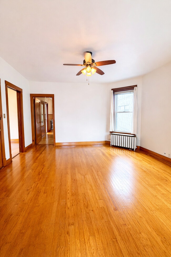 Foto del edificio - 2729 W Hirsch St