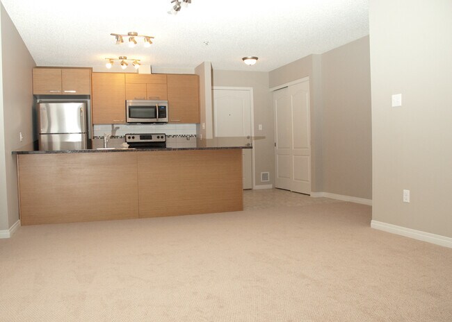 Photo du bâtiment - 9351 Simpson Dr NW