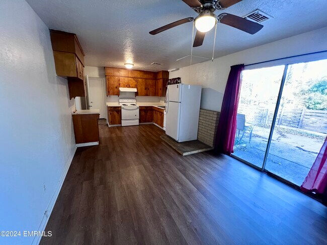 Building Photo - 3604 26th St