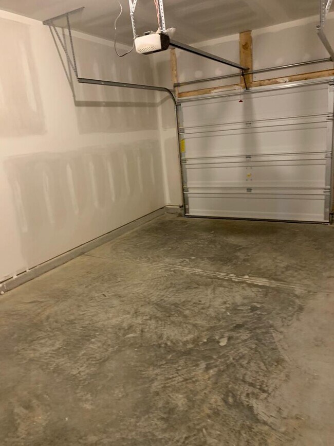 Foto del edificio - 3306 Deerchase Cir